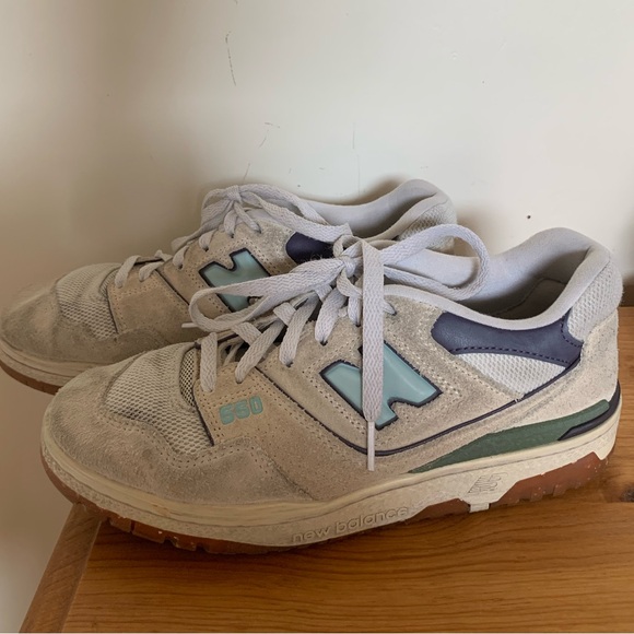 New Balance Sneakers - Picture 2 of 2